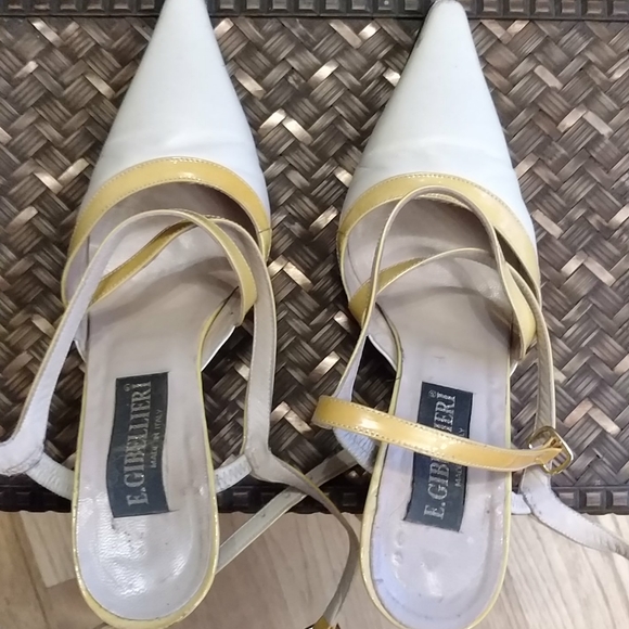 Shoes - Picture 6 of 15